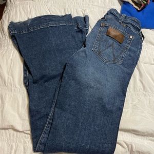 Wrangler Retro High Rise